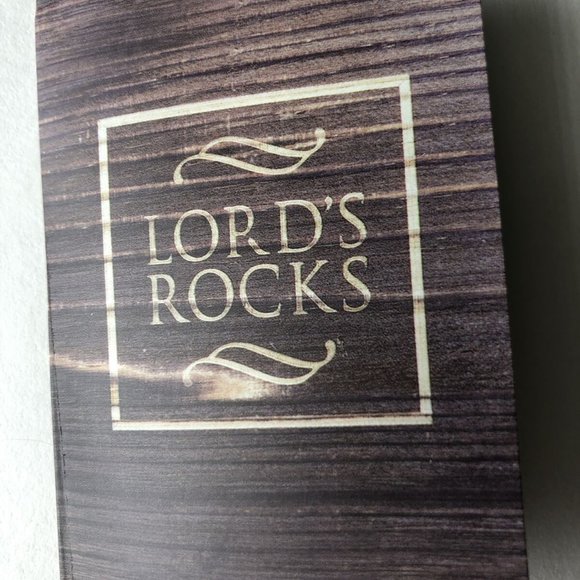 NWOT Lords Rocks Bourbon Whiskey Stone Set-9 Marble Rock-wooden chest-velvet bag - Picture 6 of 7